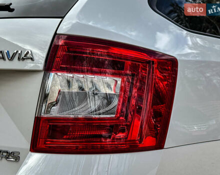 Белый Шкода Октавия, объемом двигателя 1.97 л и пробегом 220 тыс. км за 14500 $, фото 63 на Automoto.ua