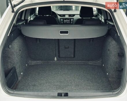 Білий Шкода Октавія, об'ємом двигуна 1.2 л та пробігом 260 тис. км за 7999 $, фото 12 на Automoto.ua