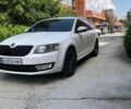 Білий Шкода Октавія, об'ємом двигуна 2 л та пробігом 296 тис. км за 11500 $, фото 17 на Automoto.ua