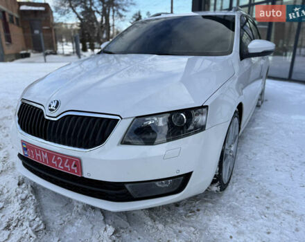 Белый Шкода Октавия, объемом двигателя 1.8 л и пробегом 182 тыс. км за 13000 $, фото 10 на Automoto.ua
