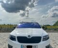 Білий Шкода Октавія, об'ємом двигуна 2 л та пробігом 288 тис. км за 12000 $, фото 3 на Automoto.ua