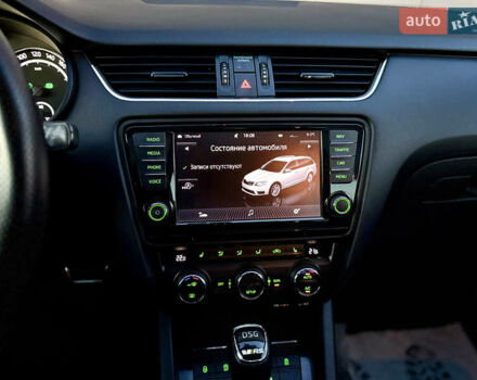 Белый Шкода Октавия, объемом двигателя 2 л и пробегом 203 тыс. км за 14500 $, фото 26 на Automoto.ua