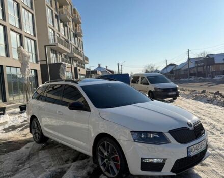 Белый Шкода Октавия, объемом двигателя 2 л и пробегом 280 тыс. км за 13000 $, фото 2 на Automoto.ua