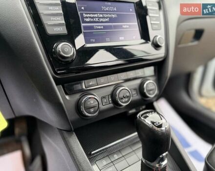 Білий Шкода Октавія, об'ємом двигуна 1.97 л та пробігом 195 тис. км за 13999 $, фото 36 на Automoto.ua