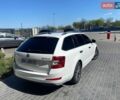Белый Шкода Октавия, объемом двигателя 1.6 л и пробегом 368 тыс. км за 9500 $, фото 13 на Automoto.ua