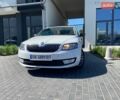 Белый Шкода Октавия, объемом двигателя 1.6 л и пробегом 368 тыс. км за 9500 $, фото 5 на Automoto.ua