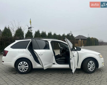 Білий Шкода Октавія, об'ємом двигуна 1.6 л та пробігом 284 тис. км за 8600 $, фото 24 на Automoto.ua