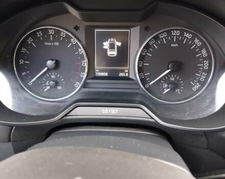 Шкода Октавия 2014 в Казатине на Automoto.ua Белый Шкода Октавия, объемом двигателя 1.97 л и пробегом 199 тыс. км за 11500 $, фото 31 на Automoto.ua