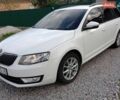 Белый Шкода Октавия, объемом двигателя 1.6 л и пробегом 260 тыс. км за 11200 $, фото 1 на Automoto.ua
