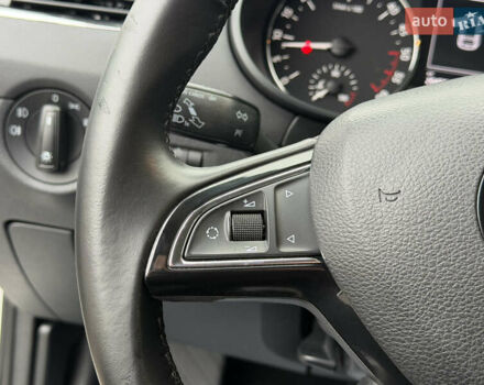 Білий Шкода Октавія, об'ємом двигуна 1.6 л та пробігом 204 тис. км за 11299 $, фото 51 на Automoto.ua