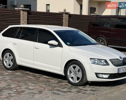 Білий Шкода Октавія, об'ємом двигуна 1.6 л та пробігом 248 тис. км за 10700 $, фото 32 на Automoto.ua