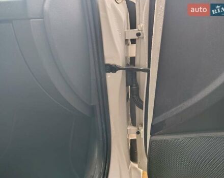 Белый Шкода Октавия, объемом двигателя 1.97 л и пробегом 225 тыс. км за 11300 $, фото 59 на Automoto.ua
