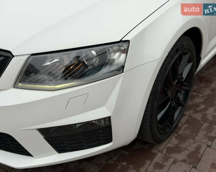 Белый Шкода Октавия, объемом двигателя 2 л и пробегом 230 тыс. км за 15300 $, фото 13 на Automoto.ua