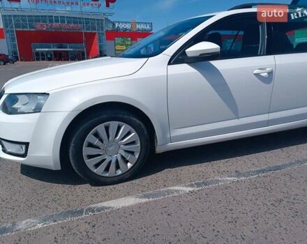 Білий Шкода Октавія, об'ємом двигуна 1.6 л та пробігом 297 тис. км за 10499 $, фото 11 на Automoto.ua