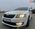 Білий Шкода Октавія, об'ємом двигуна 1.6 л та пробігом 284 тис. км за 8600 $, фото 4 на Automoto.ua