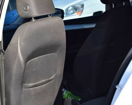 Шкода Октавия 2014 в Кривом Роге на Automoto.ua Белый Шкода Октавия, объемом двигателя 1.6 л и пробегом 304 тыс. км за 8999 $, фото 16 на Automoto.ua