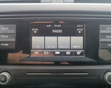 Білий Шкода Октавія, об'ємом двигуна 1.6 л та пробігом 255 тис. км за 9500 $, фото 22 на Automoto.ua