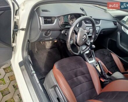 Білий Шкода Октавія, об'ємом двигуна 1.97 л та пробігом 328 тис. км за 11600 $, фото 19 на Automoto.ua