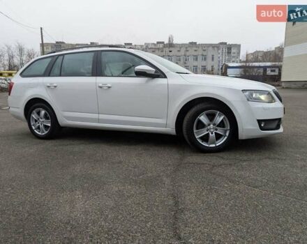 Белый Шкода Октавия, объемом двигателя 1.4 л и пробегом 206 тыс. км за 12100 $, фото 4 на Automoto.ua