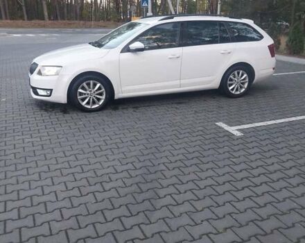 Белый Шкода Октавия, объемом двигателя 1.6 л и пробегом 303 тыс. км за 11400 $, фото 8 на Automoto.ua