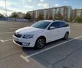 Белый Шкода Октавия, объемом двигателя 1.6 л и пробегом 182 тыс. км за 11000 $, фото 1 на Automoto.ua