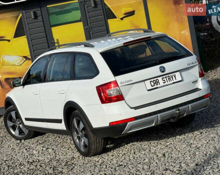 Білий Шкода Октавія, об'ємом двигуна 2 л та пробігом 234 тис. км за 14999 $, фото 19 на Automoto.ua