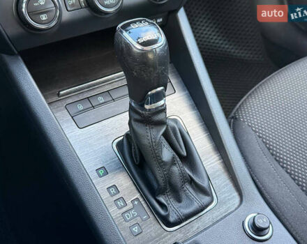 Білий Шкода Октавія, об'ємом двигуна 2 л та пробігом 234 тис. км за 14999 $, фото 65 на Automoto.ua