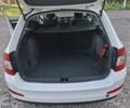 Белый Шкода Октавия, объемом двигателя 1.6 л и пробегом 330 тыс. км за 8750 $, фото 4 на Automoto.ua