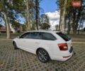 Білий Шкода Октавія, об'ємом двигуна 1.6 л та пробігом 267 тис. км за 12500 $, фото 4 на Automoto.ua
