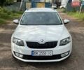 Білий Шкода Октавія, об'ємом двигуна 1.6 л та пробігом 231 тис. км за 10500 $, фото 2 на Automoto.ua
