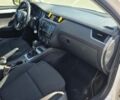 Белый Шкода Октавия, объемом двигателя 2 л и пробегом 274 тыс. км за 11900 $, фото 5 на Automoto.ua