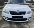 Белый Шкода Октавия, объемом двигателя 1.6 л и пробегом 335 тыс. км за 11500 $, фото 1 на Automoto.ua