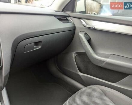 Белый Шкода Октавия, объемом двигателя 1.4 л и пробегом 206 тыс. км за 12100 $, фото 13 на Automoto.ua