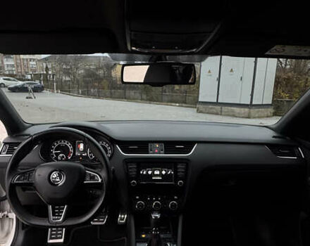 Белый Шкода Октавия, объемом двигателя 1.97 л и пробегом 280 тыс. км за 13700 $, фото 7 на Automoto.ua