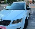 Білий Шкода Октавія, об'ємом двигуна 1.6 л та пробігом 245 тис. км за 10800 $, фото 1 на Automoto.ua