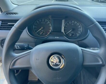 Білий Шкода Октавія, об'ємом двигуна 1.6 л та пробігом 189 тис. км за 10400 $, фото 14 на Automoto.ua