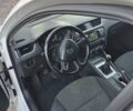 Белый Шкода Октавия, объемом двигателя 1.6 л и пробегом 330 тыс. км за 8750 $, фото 2 на Automoto.ua