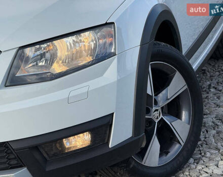 Білий Шкода Октавія, об'ємом двигуна 2 л та пробігом 234 тис. км за 14999 $, фото 8 на Automoto.ua