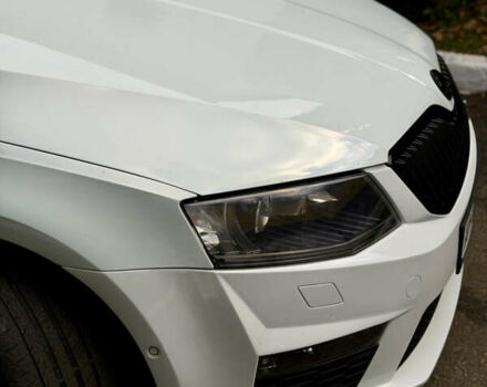 Шкода Октавия 2015 в Киеве на Automoto.ua Белый Шкода Октавия, объемом двигателя 2 л и пробегом 297 тыс. км за 12000 $, фото 17 на Automoto.ua