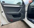 Білий Шкода Октавія, об'ємом двигуна 1.6 л та пробігом 231 тис. км за 10500 $, фото 19 на Automoto.ua