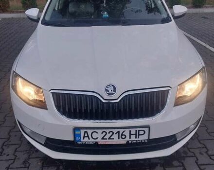 Белый Шкода Октавия, объемом двигателя 1.6 л и пробегом 303 тыс. км за 11400 $, фото 1 на Automoto.ua