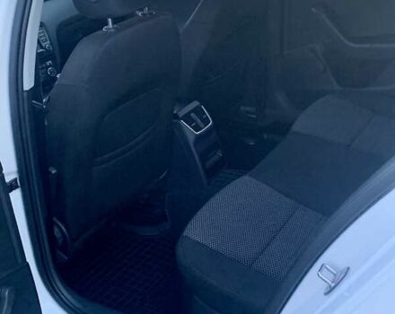 Белый Шкода Октавия, объемом двигателя 2 л и пробегом 189 тыс. км за 12750 $, фото 8 на Automoto.ua