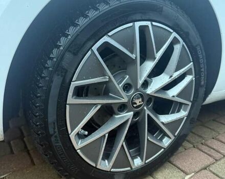 Белый Шкода Октавия, объемом двигателя 1.97 л и пробегом 300 тыс. км за 12500 $, фото 16 на Automoto.ua