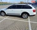 Белый Шкода Октавия, объемом двигателя 1.97 л и пробегом 202 тыс. км за 16555 $, фото 3 на Automoto.ua