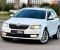 Белый Шкода Октавия, объемом двигателя 1.6 л и пробегом 201 тыс. км за 9900 $, фото 1 на Automoto.ua