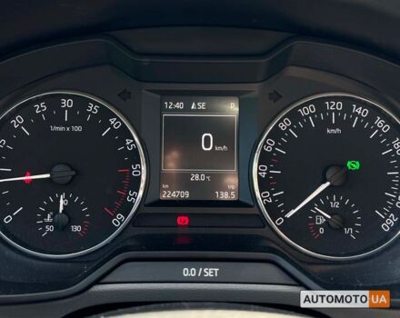 Шкода Октавия 2015 в Львове на Automoto.ua Белый Шкода Октавия, объемом двигателя 1.6 л и пробегом 224 тыс. км за 12150 $, фото 20 на Automoto.ua
