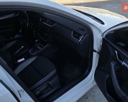 Білий Шкода Октавія, об'ємом двигуна 2 л та пробігом 230 тис. км за 12300 $, фото 22 на Automoto.ua