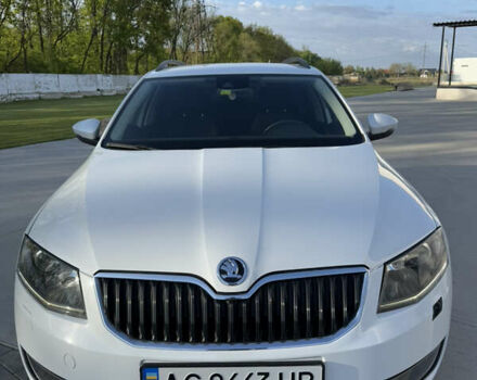 Білий Шкода Октавія, об'ємом двигуна 1.97 л та пробігом 225 тис. км за 12600 $, фото 6 на Automoto.ua