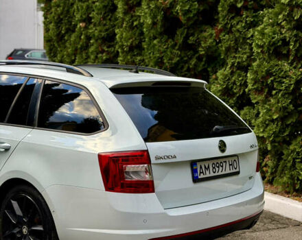 Шкода Октавия 2015 в Киеве на Automoto.ua Белый Шкода Октавия, объемом двигателя 2 л и пробегом 297 тыс. км за 12000 $, фото 14 на Automoto.ua