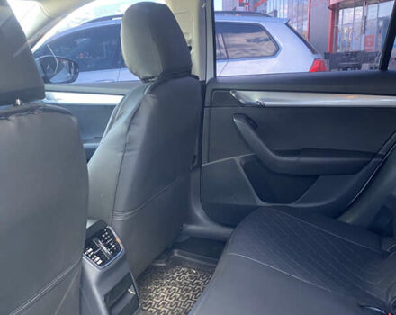 Білий Шкода Октавія, об'ємом двигуна 1.97 л та пробігом 333 тис. км за 11700 $, фото 10 на Automoto.ua